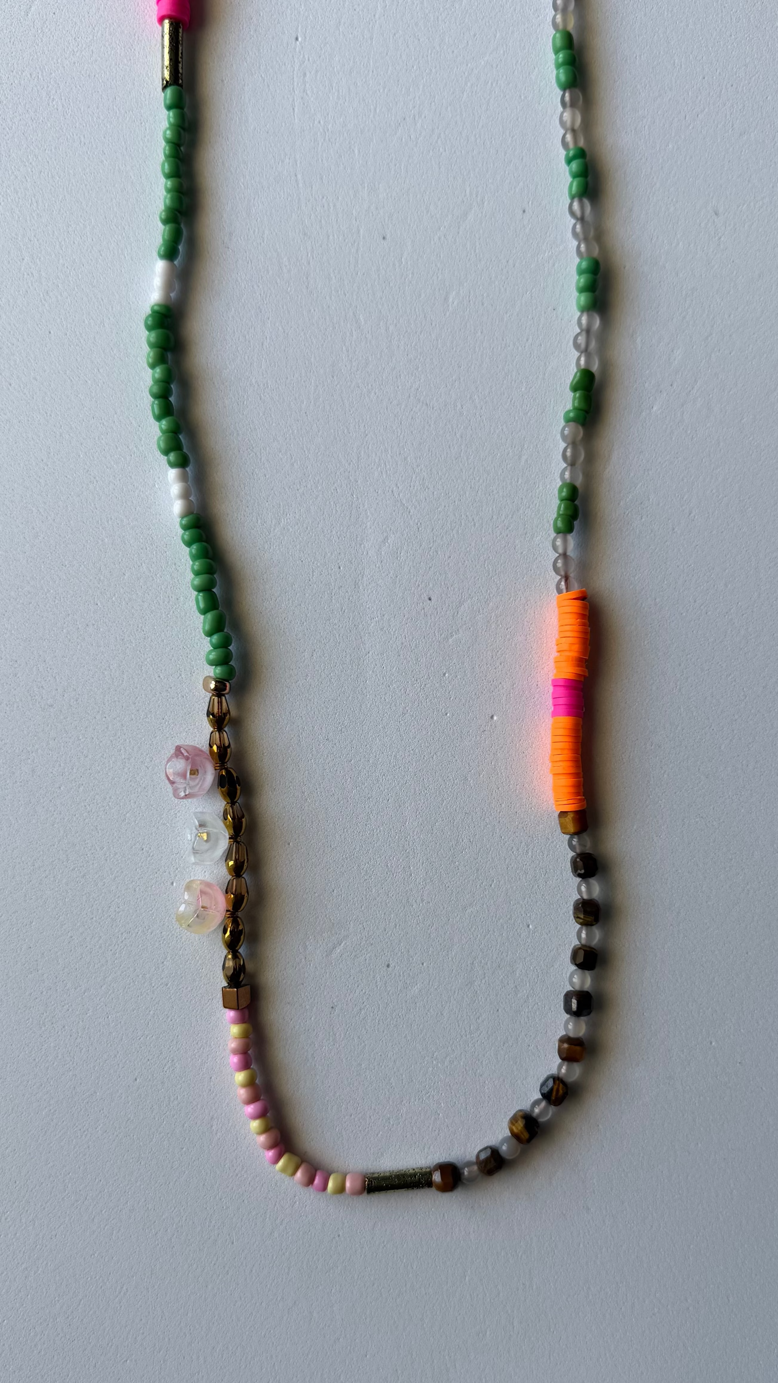 SUNDOWN NECK