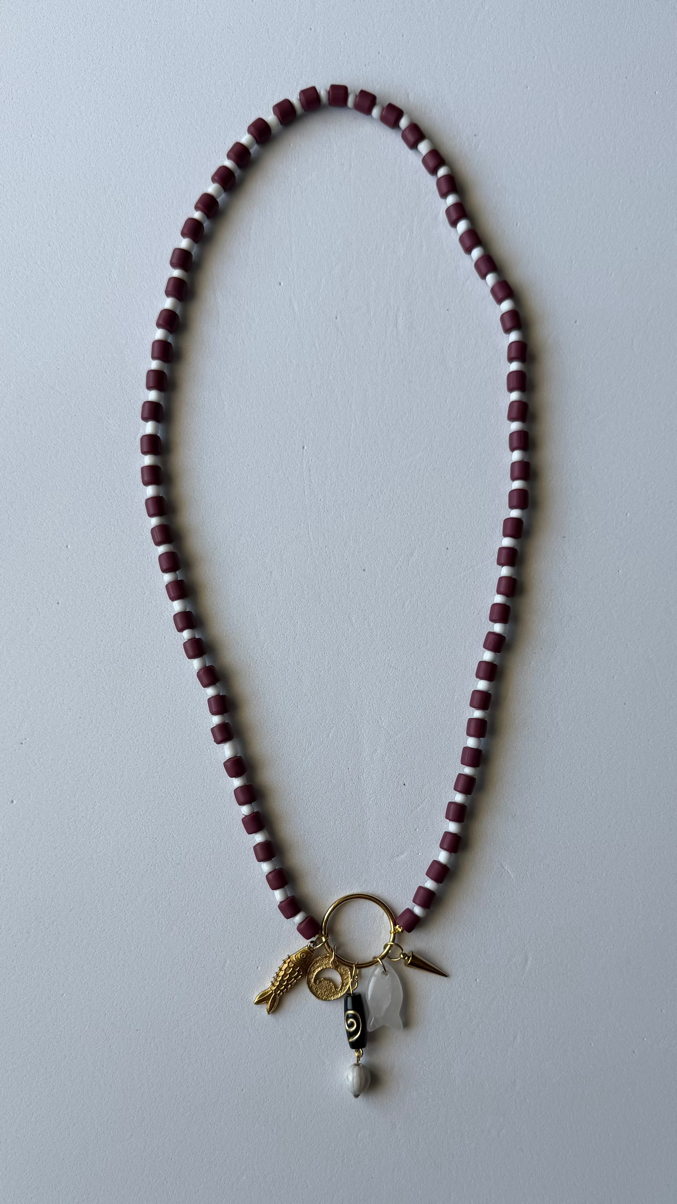 MOONLIT CATCH NECK